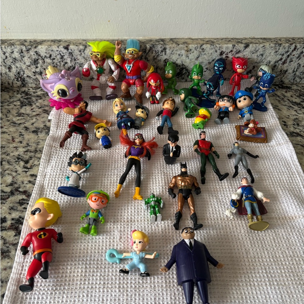 Lot Of 30’ish Various Toy Figures - Various Brands